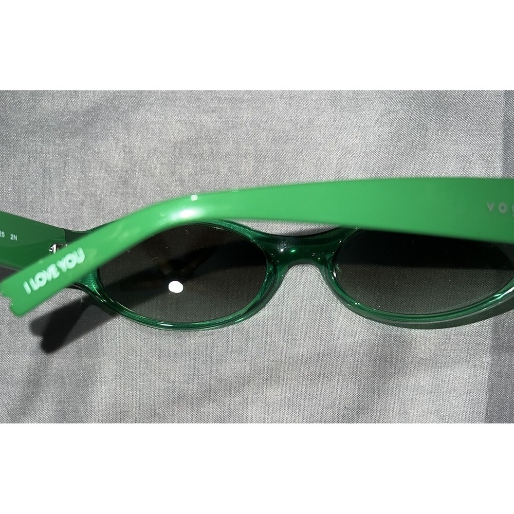 MBB+ Vogue JR girls Green Sunglasses With Case VO 5315-S 28028E 53 18 125 2N - Picture 9 of 9